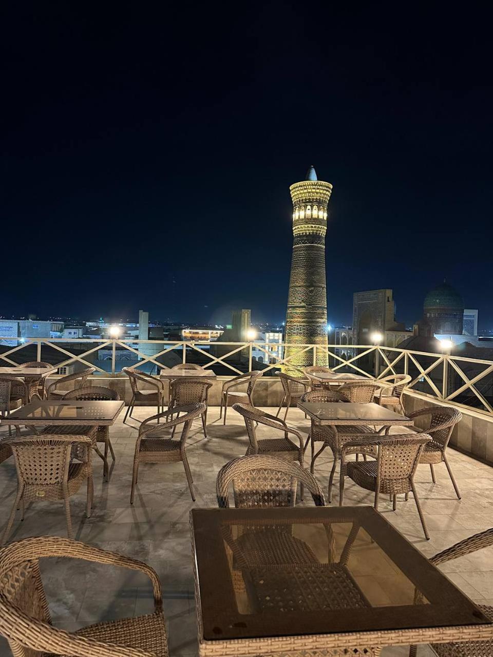 Poyi Kalon Teracce Hotel حلال Bukhara Exterior photo