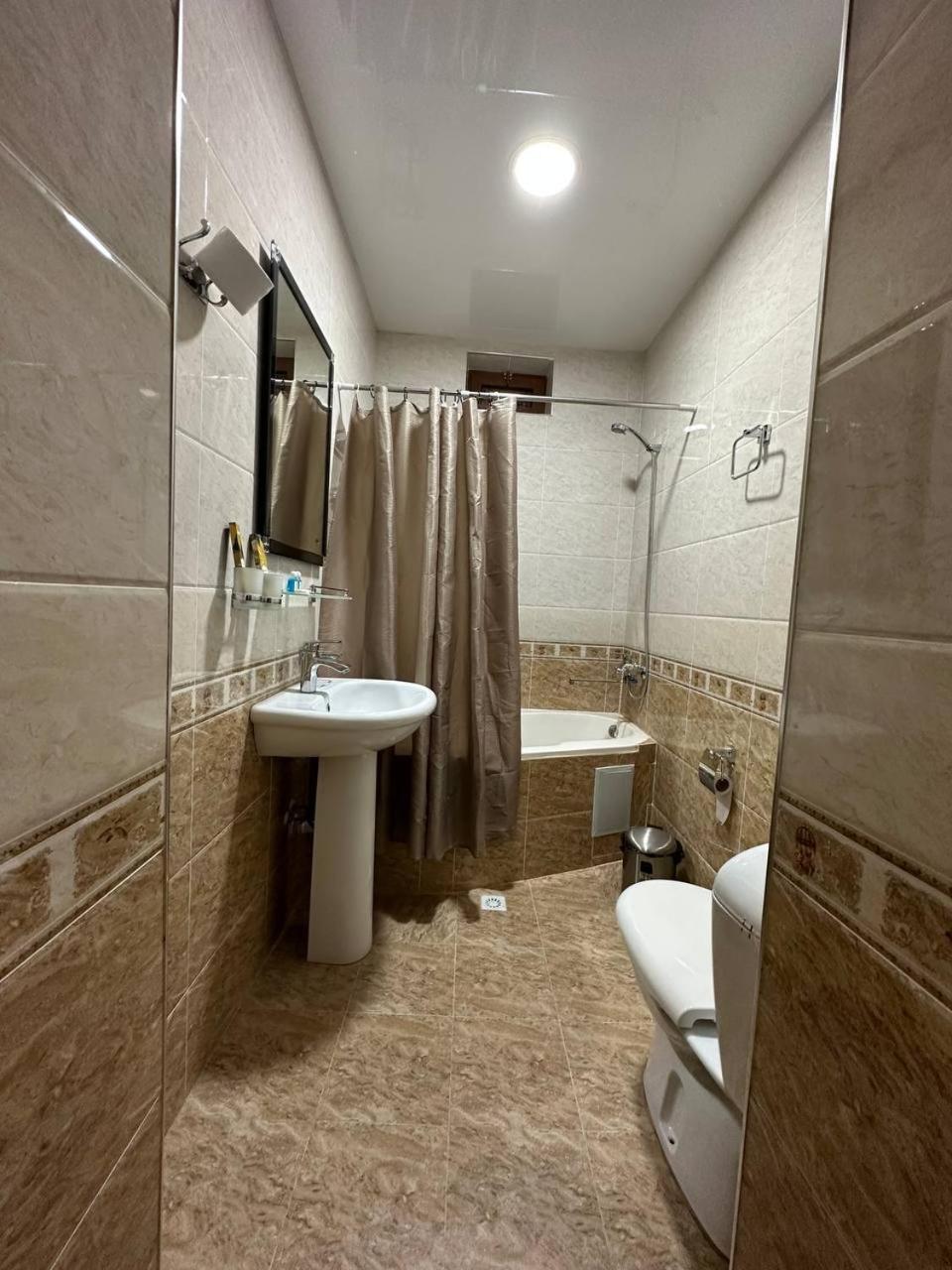 Poyi Kalon Teracce Hotel حلال Bukhara Exterior photo