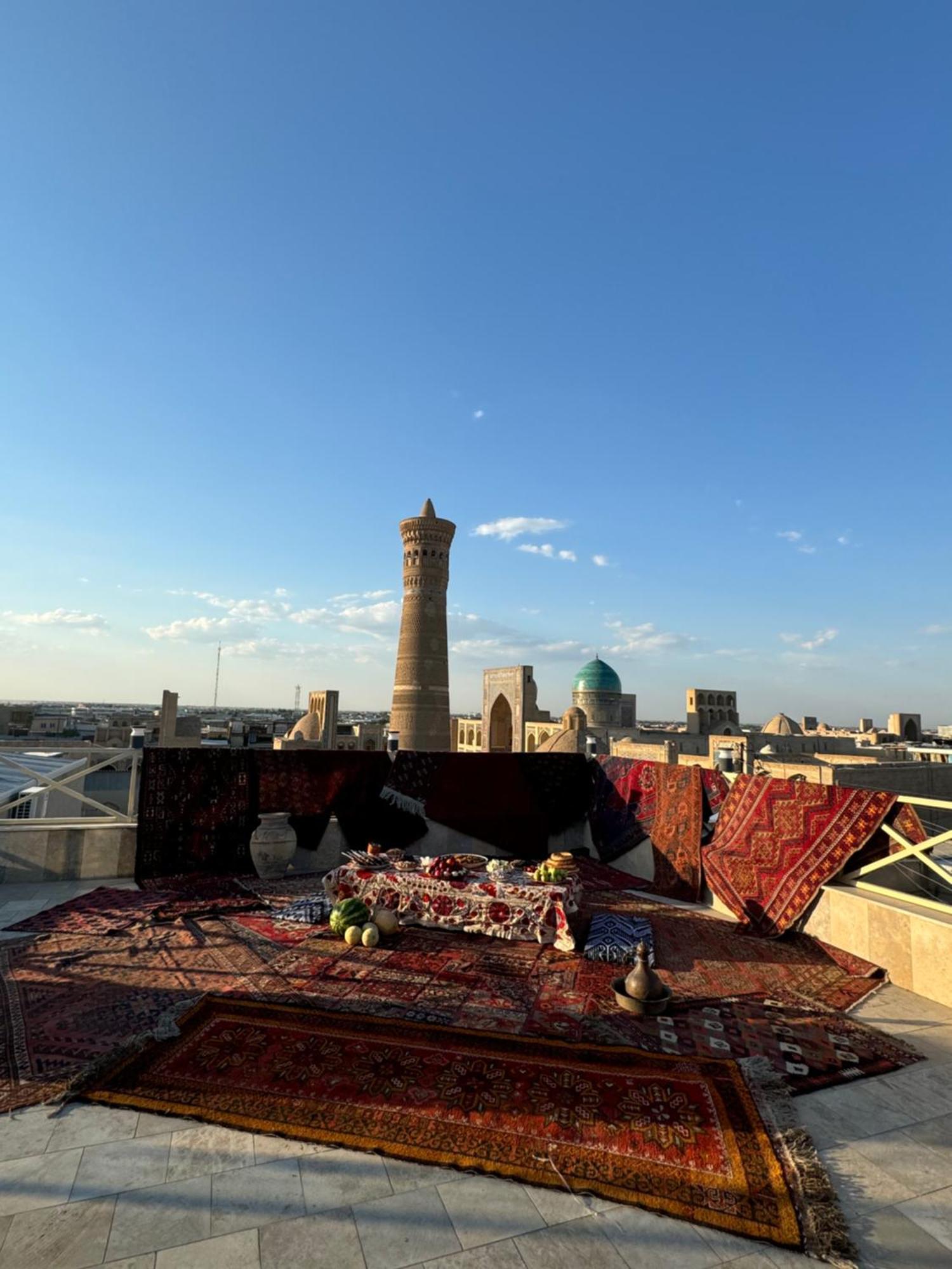 Poyi Kalon Teracce Hotel حلال Bukhara Exterior photo